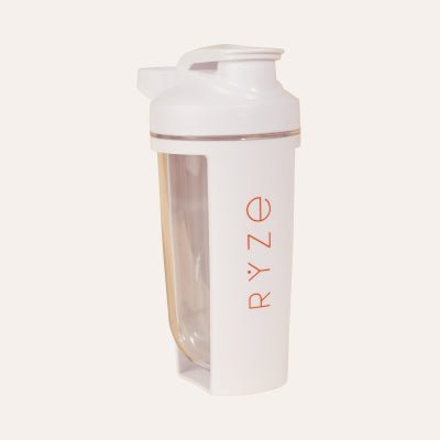 RYZE Shaker Bottle - Easy Carry
